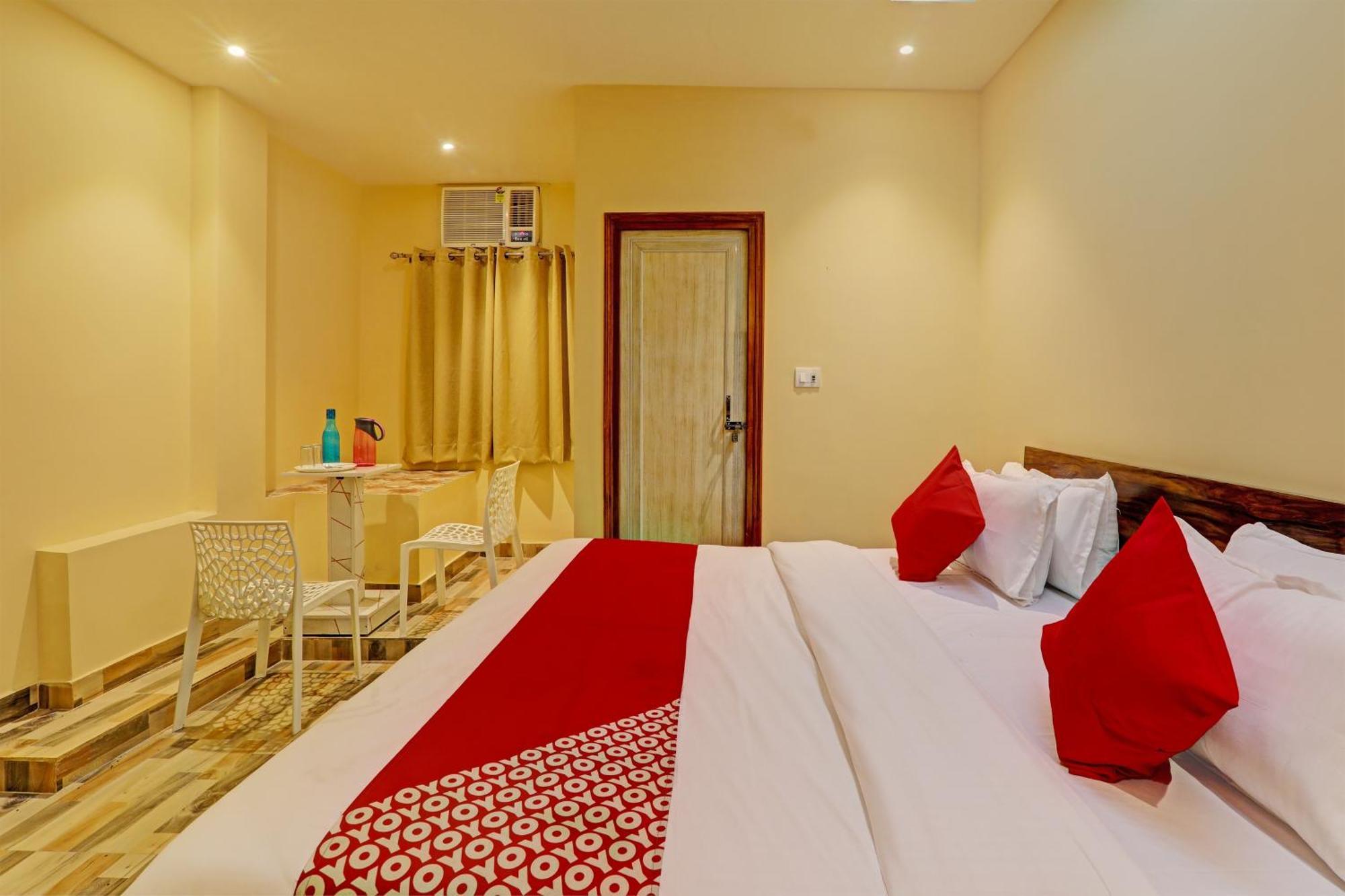 Hotel O Royal Regency Palace Gorakhpur Exteriör bild